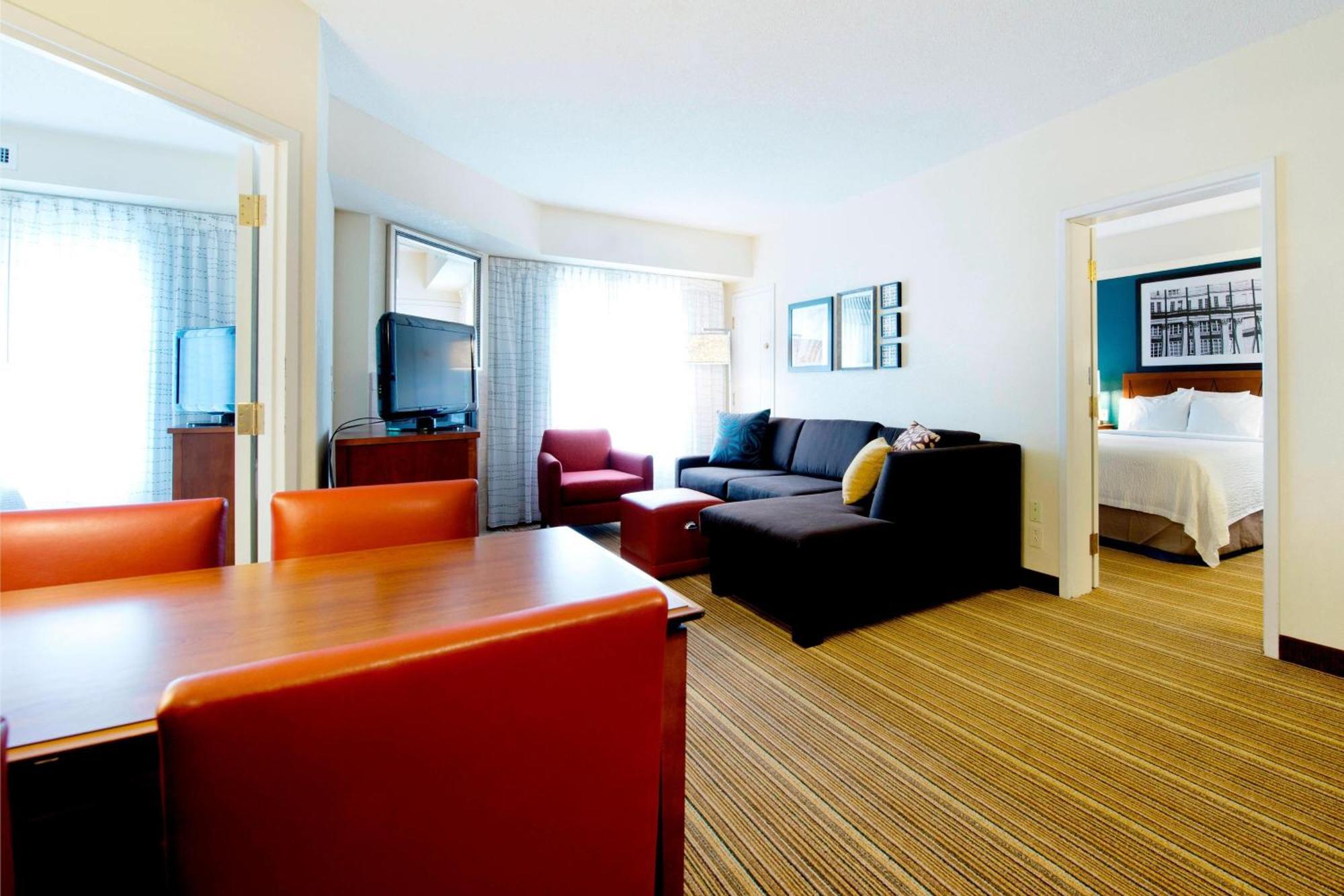 Residence Inn By Marriott Mississauga-Airport Corporate Centre West Exterior photo