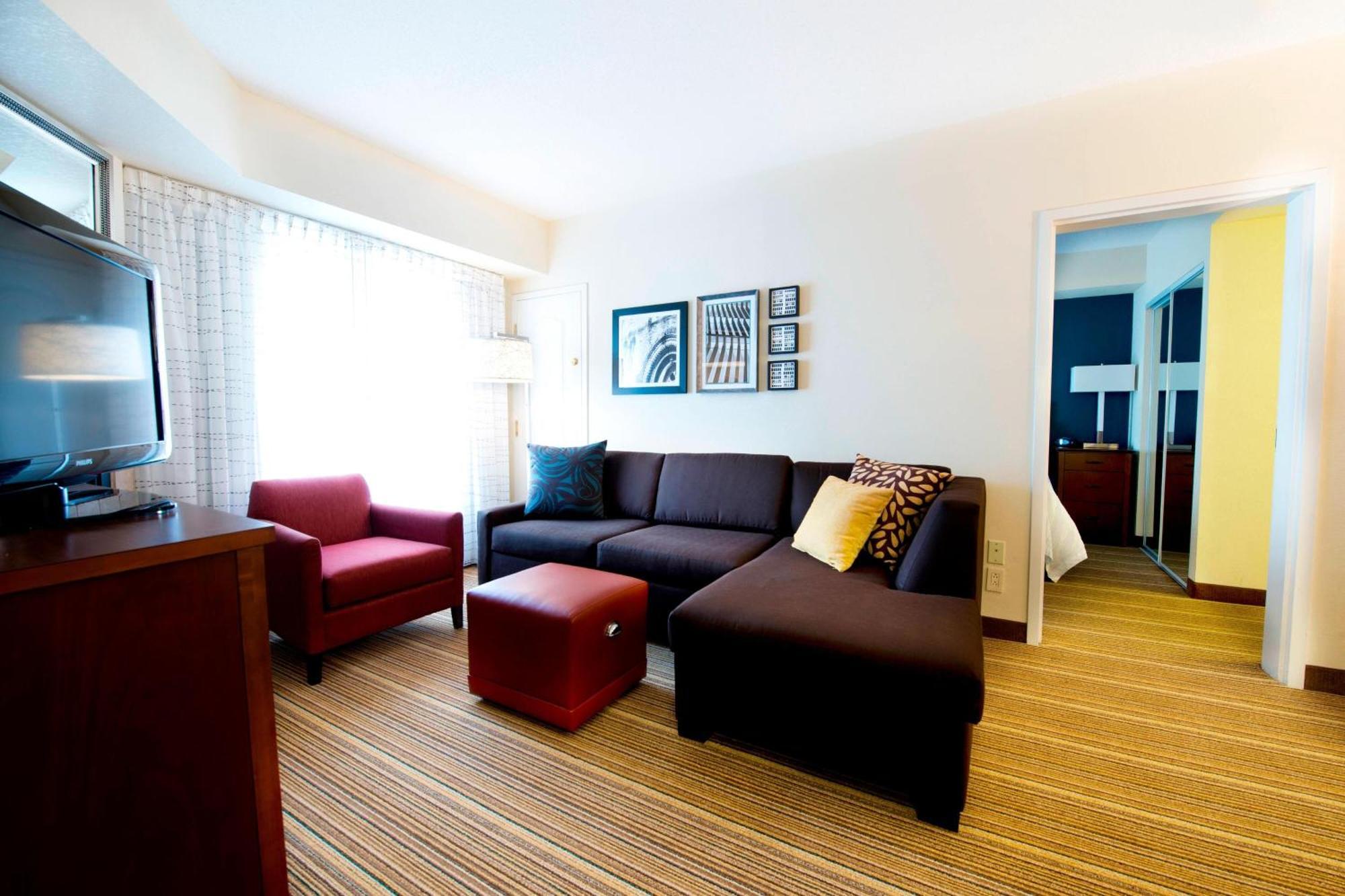 Residence Inn By Marriott Mississauga-Airport Corporate Centre West Exterior photo